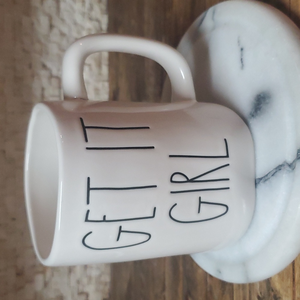 "GET IT GIRL" Rae Dunn Mug